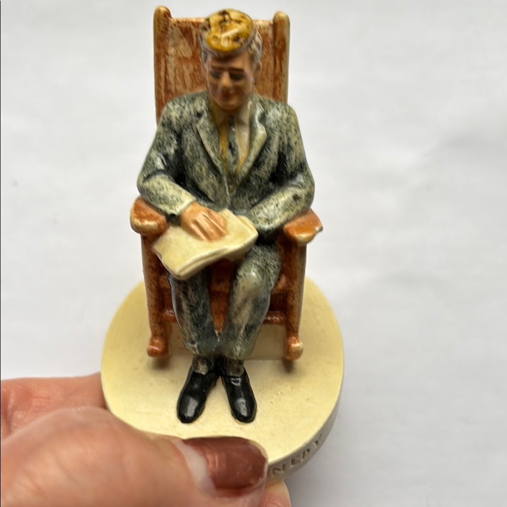 🟥John Fitzgerald Kennedy Miniature By Sebastian Miniatures, Handcrafted